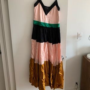 Gorgeous satin Ferragamo gown!